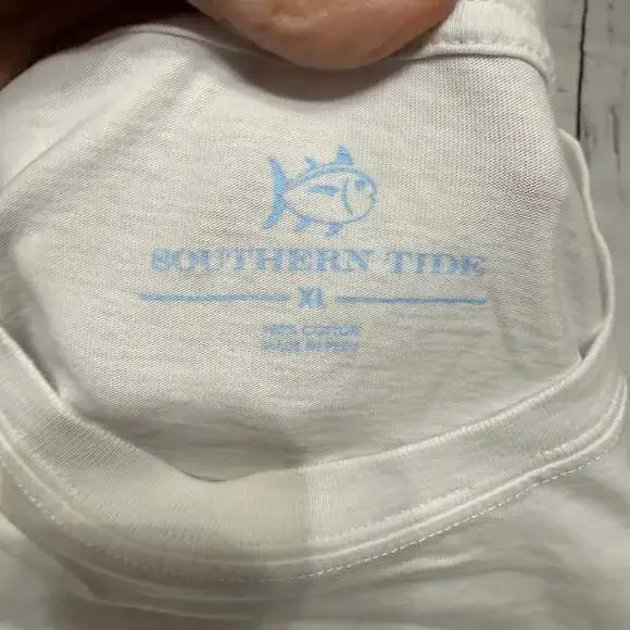 Southern Tide University of South Carolina Gamecock Flag Boats Pocket T-Shirt - Picture 2 of 10